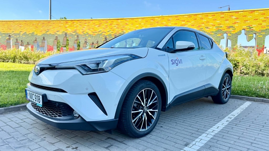 Toyota C-HR car rental